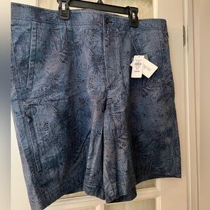 Mens LL Bean Khaki Shorts - Size 38 NWT